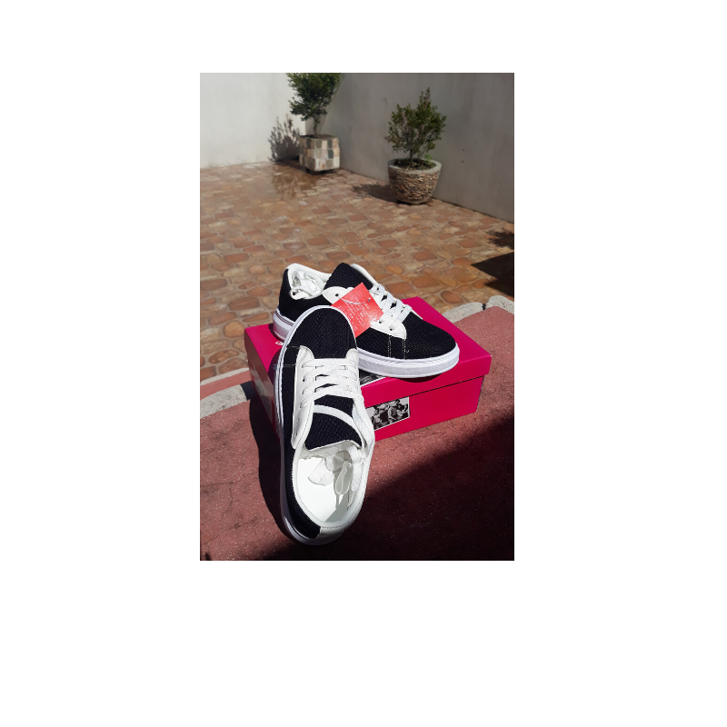 Tenis (Cuero Sintético) CD106